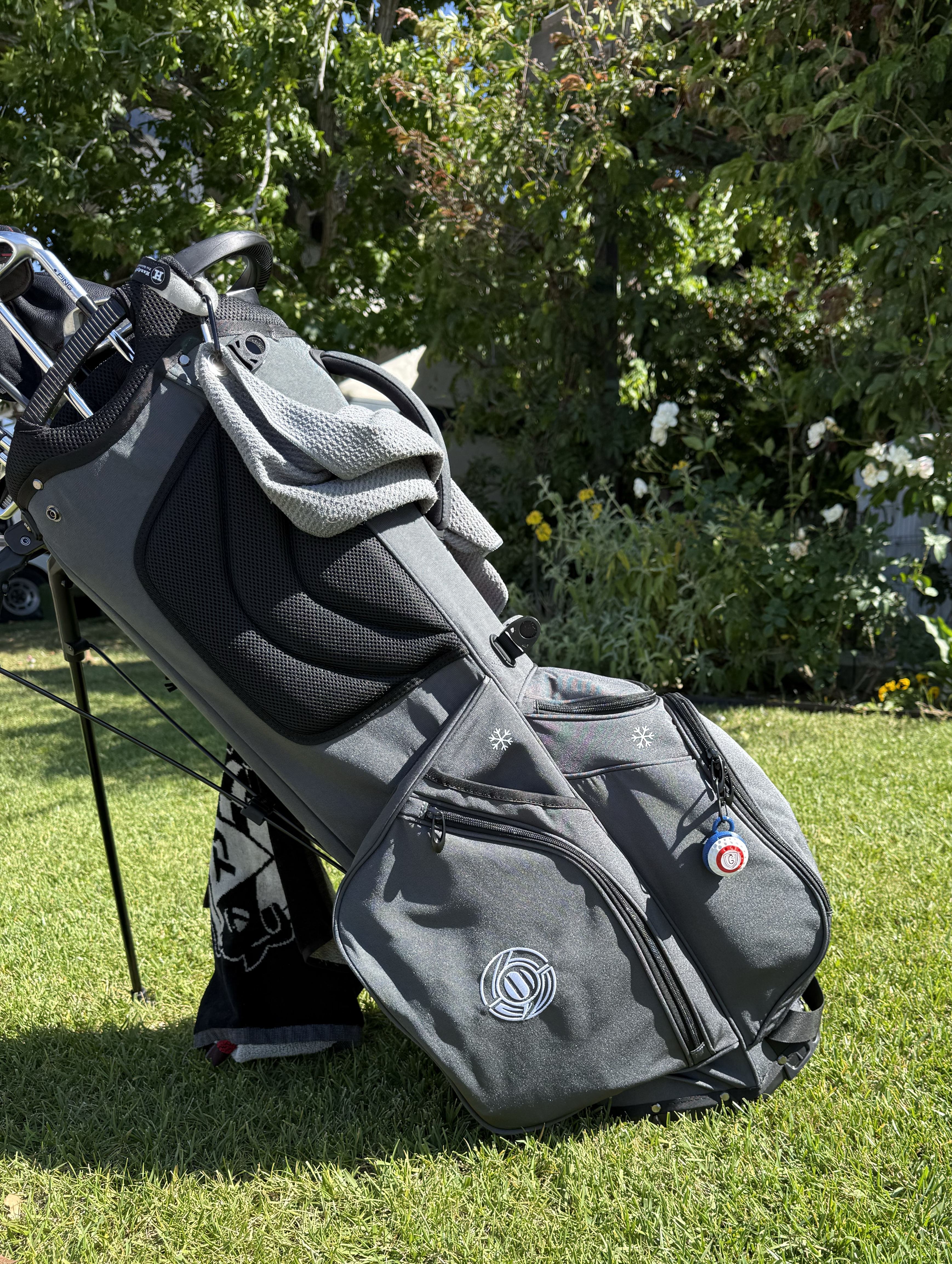 Guard My Bag in golf bag pocket
